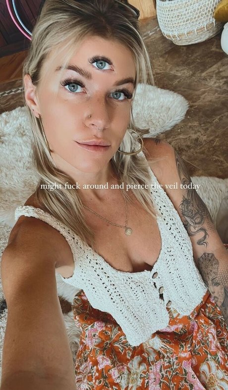Nacktes geleaktes OnlyFans-Foto von Rachelbell
