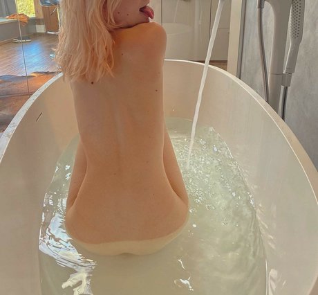 Nacktes geleaktes OnlyFans-Foto von Maschaugh