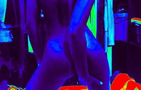 Nacktes geleaktes OnlyFans-Foto von Camille Winbush