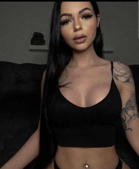 Nacktes geleaktes OnlyFans-Foto von Nessa Jane