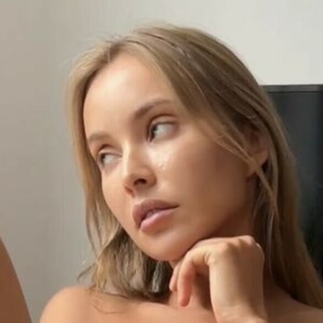 Nacktes geleaktes OnlyFans-Foto von Catherinekn