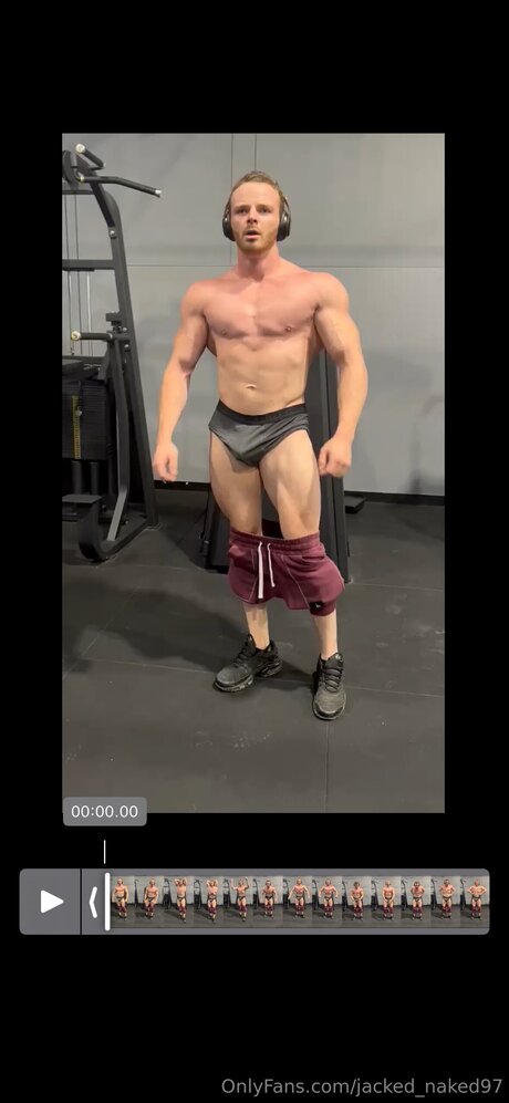 Nacktes geleaktes OnlyFans-Foto von Jacked Naked97