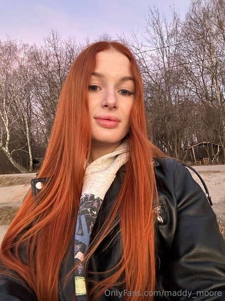 Nacktes geleaktes OnlyFans-Foto von Maddy Ginger