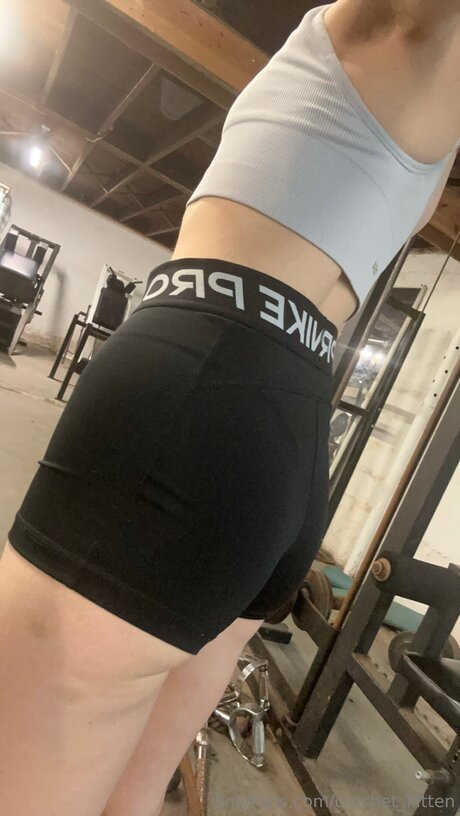Nacktes geleaktes OnlyFans-Foto von Crochet Kitten
