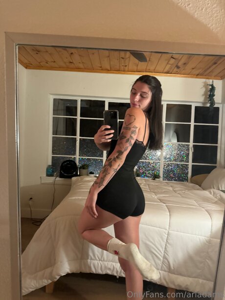 Nacktes geleaktes OnlyFans-Foto von Cornprxncess