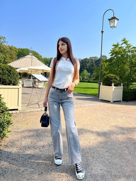 Nacktes geleaktes OnlyFans-Foto von Annie Simplegirl