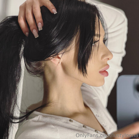 Nacktes geleaktes OnlyFans-Foto von Lustyloona