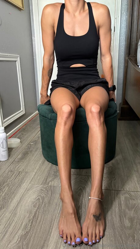 Alexisyogafeet2