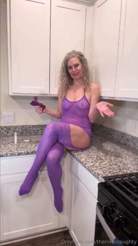 Thenikkinaughty