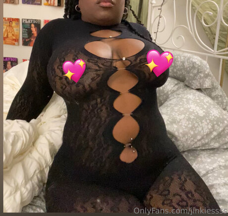 Nacktes geleaktes OnlyFans-Foto von Jinkiessss