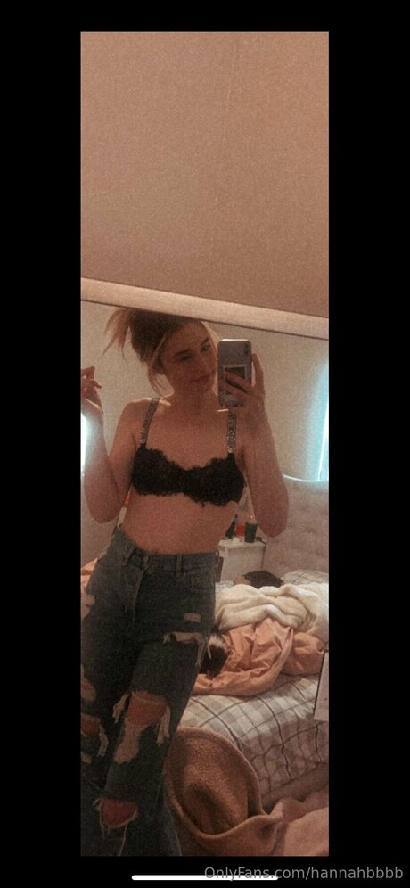 Nacktes geleaktes OnlyFans-Foto von Hannahbbbb
