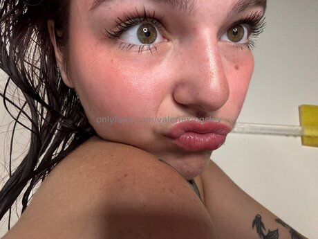 Nacktes geleaktes OnlyFans-Foto von Valeriekingsley