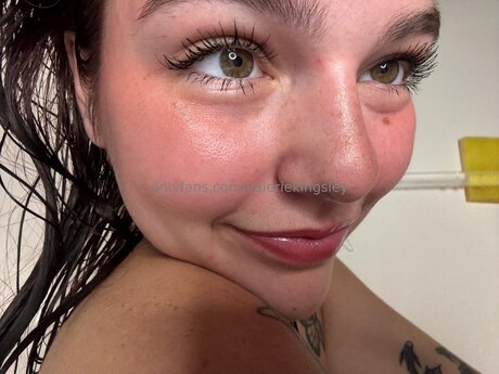 Nacktes geleaktes OnlyFans-Foto von Valeriekingsley