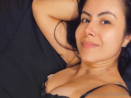 Nacktes geleaktes OnlyFans-Foto von U264704897