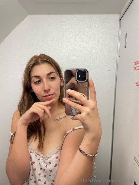 Nacktes geleaktes OnlyFans-Foto von Soso Bbr