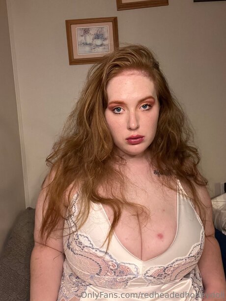 Redheadedhoneydoll