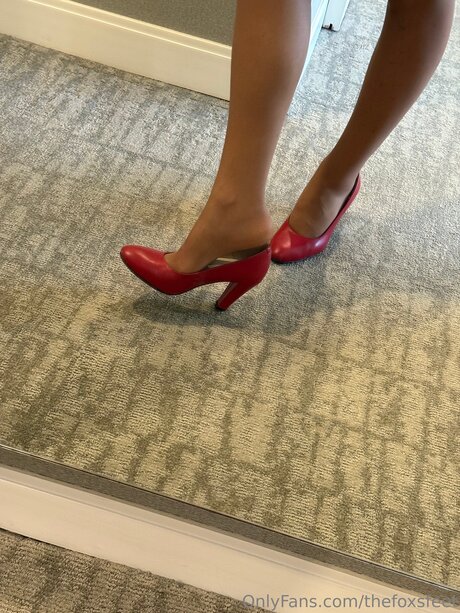 Nacktes geleaktes OnlyFans-Foto von Thefoxsfeet