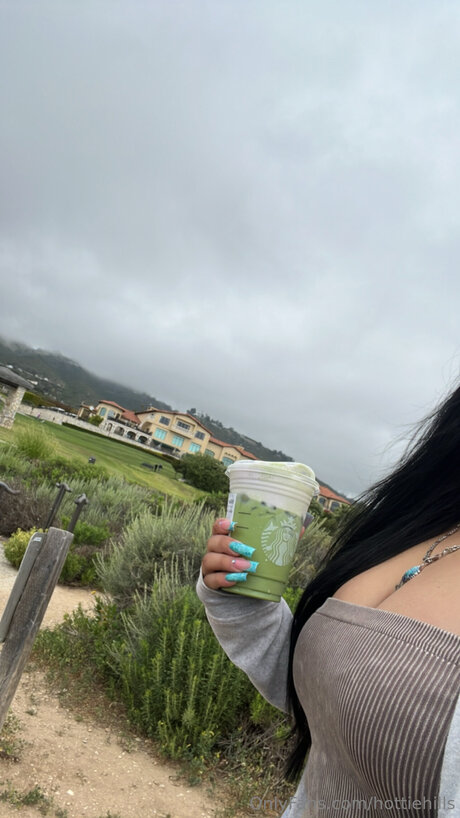 Nacktes geleaktes OnlyFans-Foto von Hottiehills