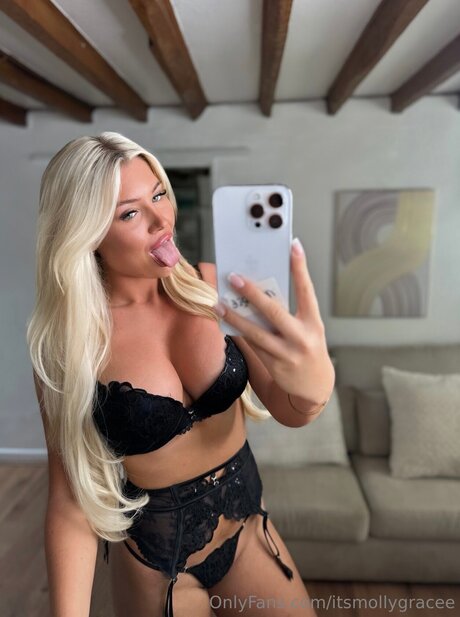 Itsmollygracee