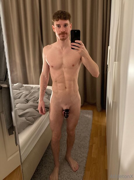 Nacktes geleaktes OnlyFans-Foto von Athletonx