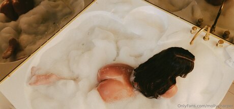 Nacktes geleaktes OnlyFans-Foto von Mollyyharper