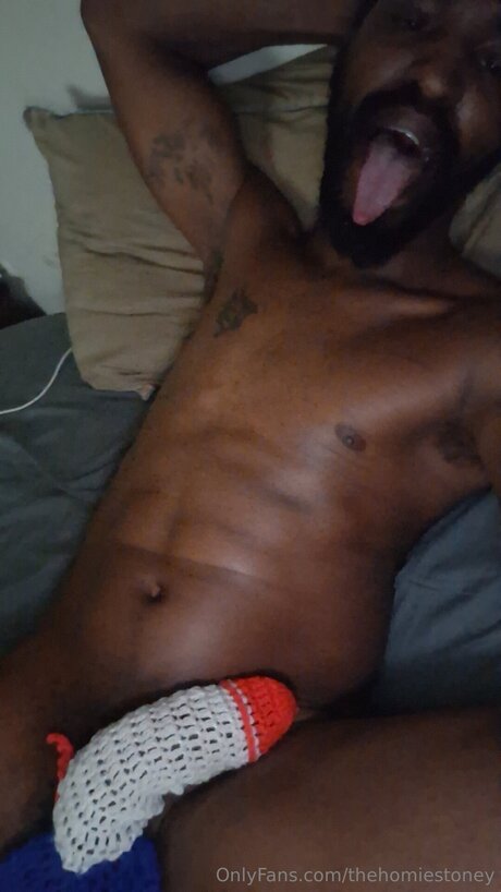 Nacktes geleaktes OnlyFans-Foto von Thehomiestoney