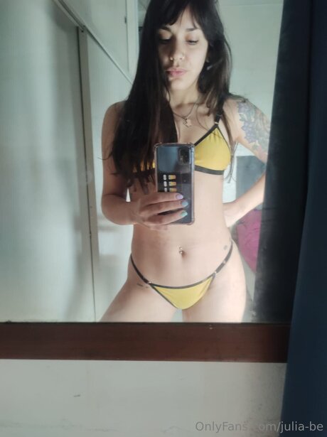 Julia Be