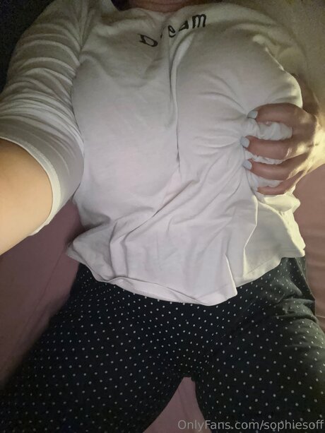 Nacktes geleaktes OnlyFans-Foto von Sophiesoff