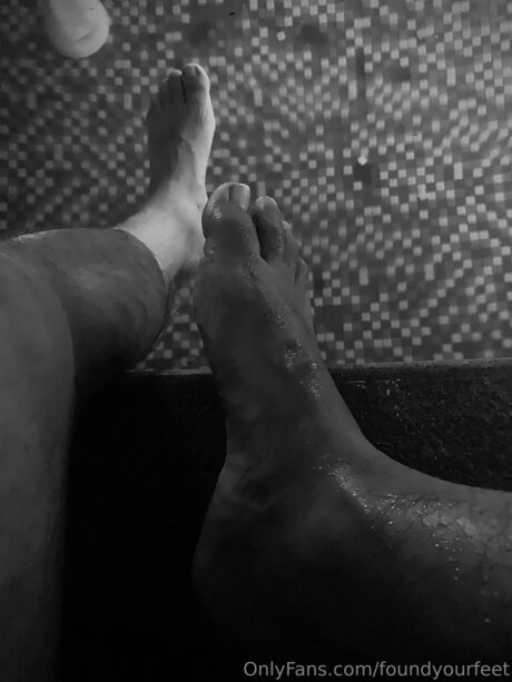 Nacktes geleaktes OnlyFans-Foto von Foundyourfeet