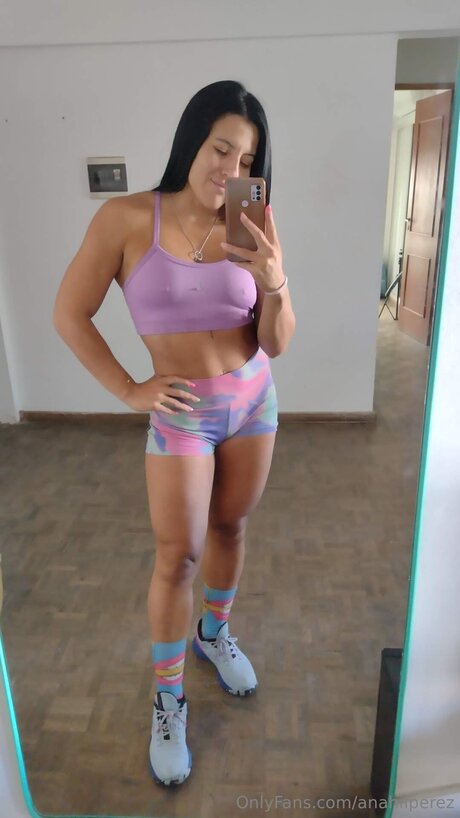 Nacktes geleaktes OnlyFans-Foto von Anhiclair
