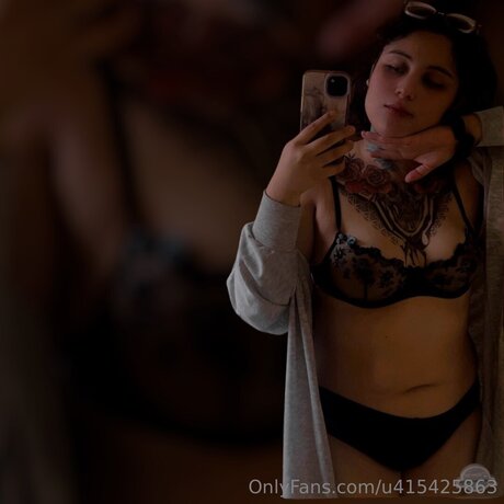 Nacktes geleaktes OnlyFans-Foto von U415425863