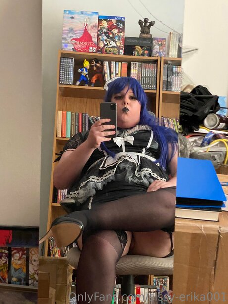 Sissy Erika001