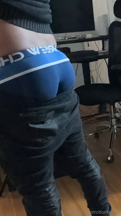 Nacktes geleaktes OnlyFans-Foto von Donte011
