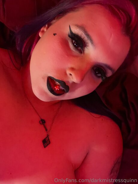 Darkmistressquinn