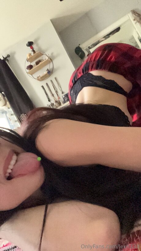 Nacktes geleaktes OnlyFans-Foto von Lexh333
