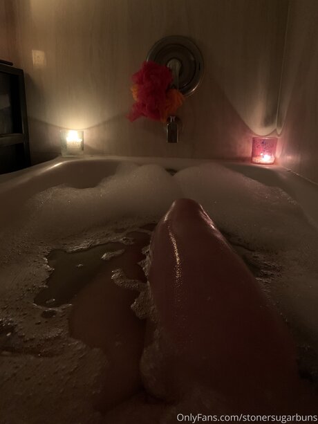 Nacktes geleaktes OnlyFans-Foto von Stonersugarbuns