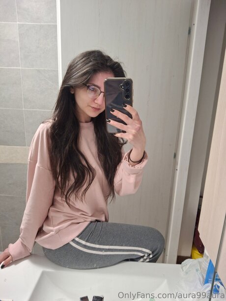 Nacktes geleaktes OnlyFans-Foto von Aura99aura