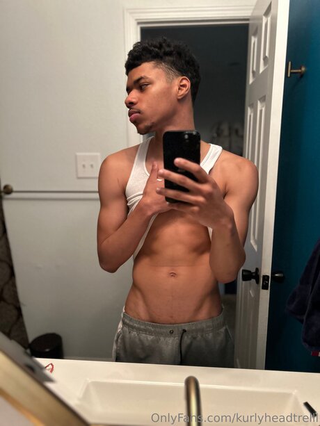 Kurlyheadtrelll