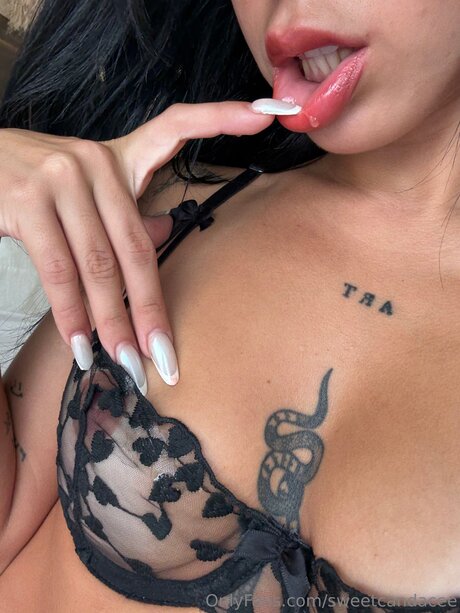 Nacktes geleaktes OnlyFans-Foto von Sweetcandacee