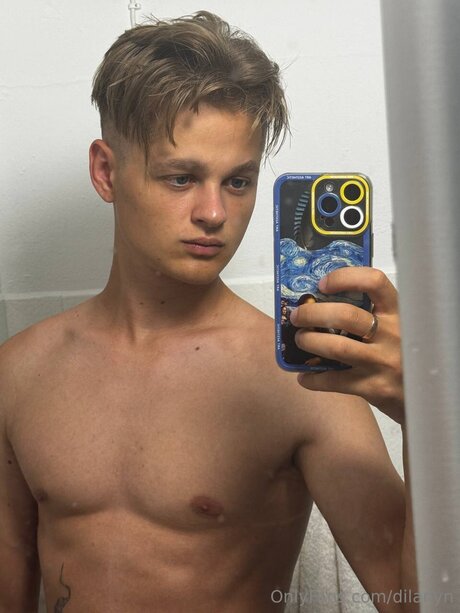 Nacktes geleaktes OnlyFans-Foto von Dilanyn