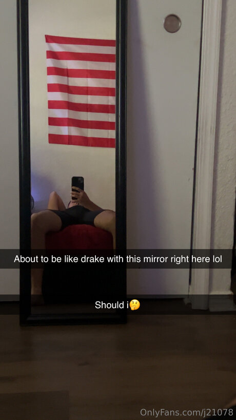 Nacktes geleaktes OnlyFans-Foto von J21078