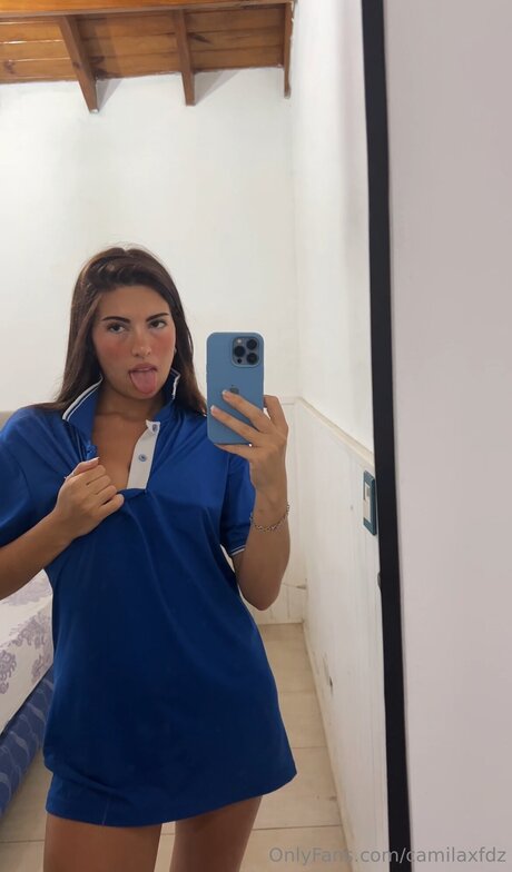 Nacktes geleaktes OnlyFans-Foto von Camilaxfdz