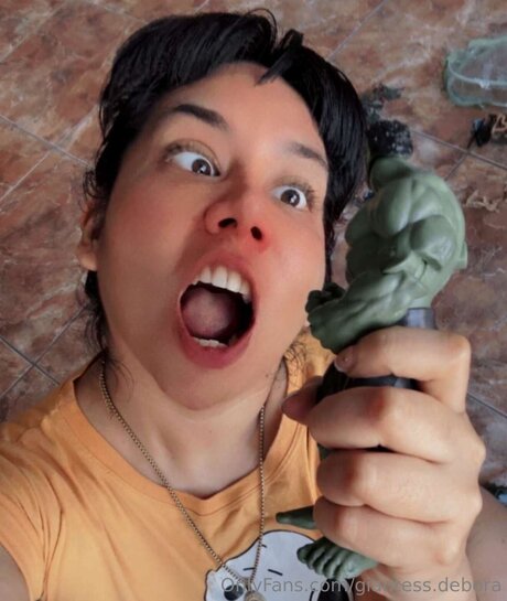 Giantess Debora