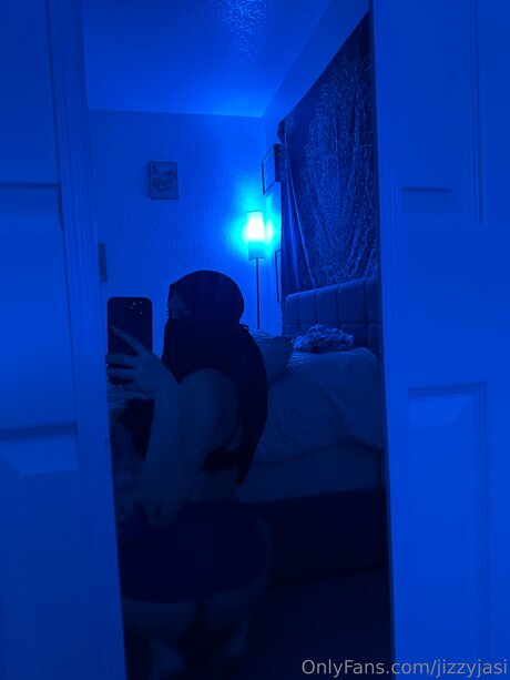 Nacktes geleaktes OnlyFans-Foto von Jizzyjasi