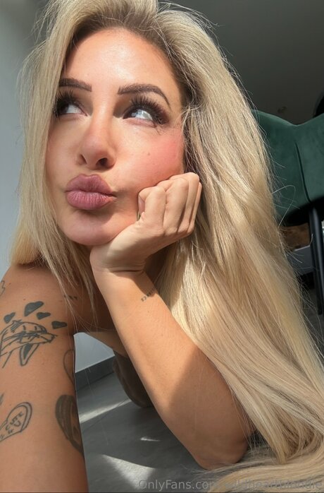 Wildheartblondie