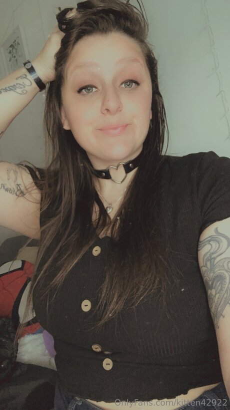 Nacktes geleaktes OnlyFans-Foto von Kitten42922