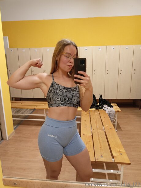 Nacktes geleaktes OnlyFans-Foto von Dia L77
