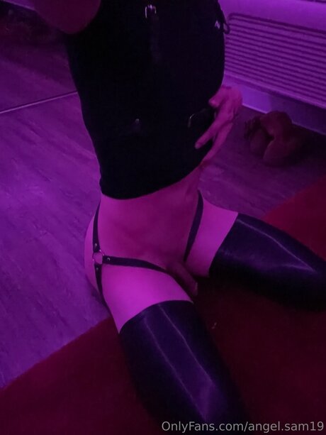 Nacktes geleaktes OnlyFans-Foto von Angel Sam19