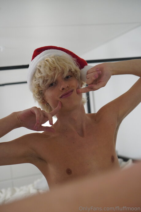 Nacktes geleaktes OnlyFans-Foto von Fluffmoon