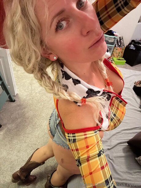 Theblondintheblue